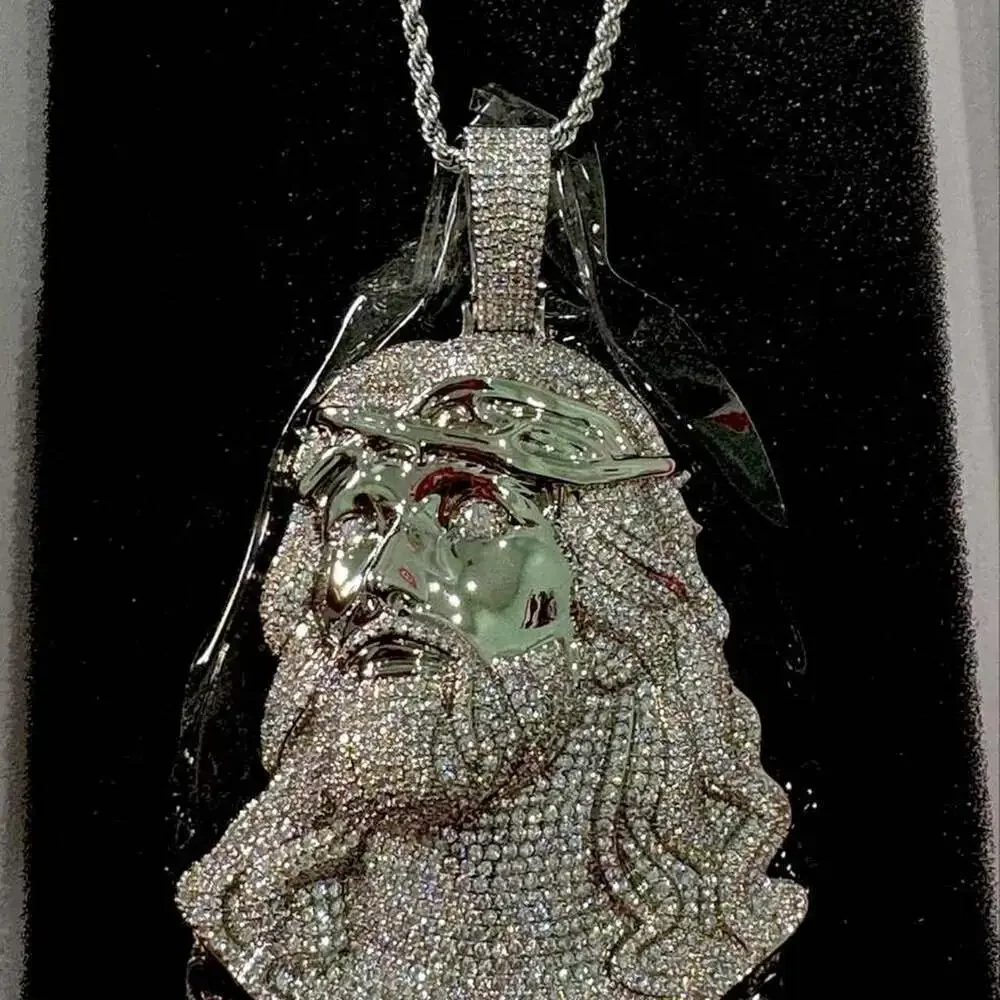 Jesus Pendant W 24 Silver 77 A 6
